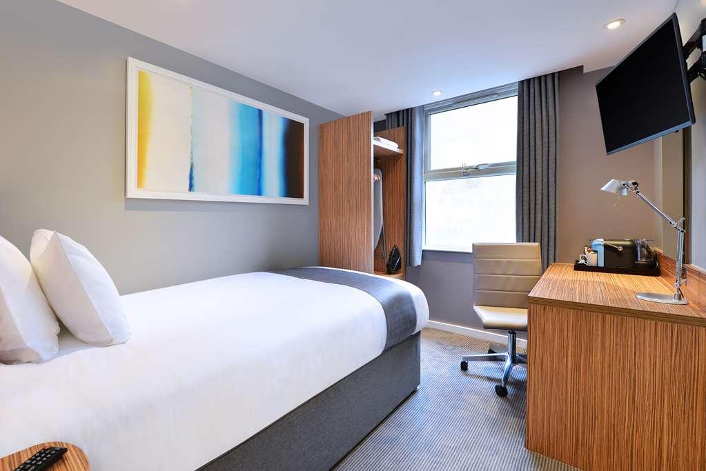 Travelodge Farringdon لندن الغرفة الصورة